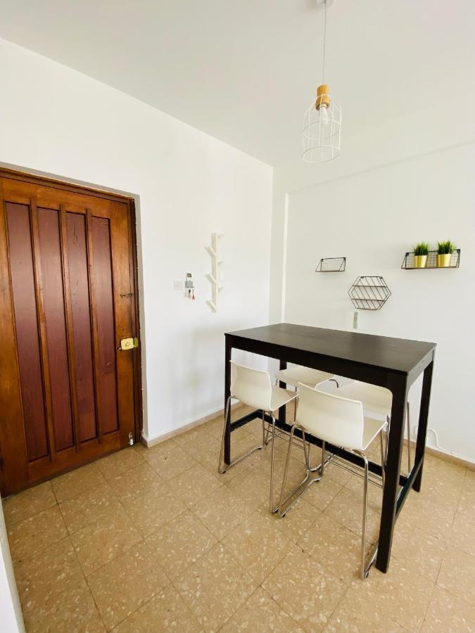 Simple One Bedroom Flat In Engomi Dış mekan fotoğraf